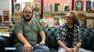 Nederlander Koopt Boek, En Wint Daarmee De Hele Winkel - Rtl Nieuws