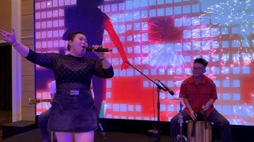 Ca Sĩ Chim Cánh Cụt Quẩy Tung Đám Cưới Với Liên Khúc Remix HOT Tiktok