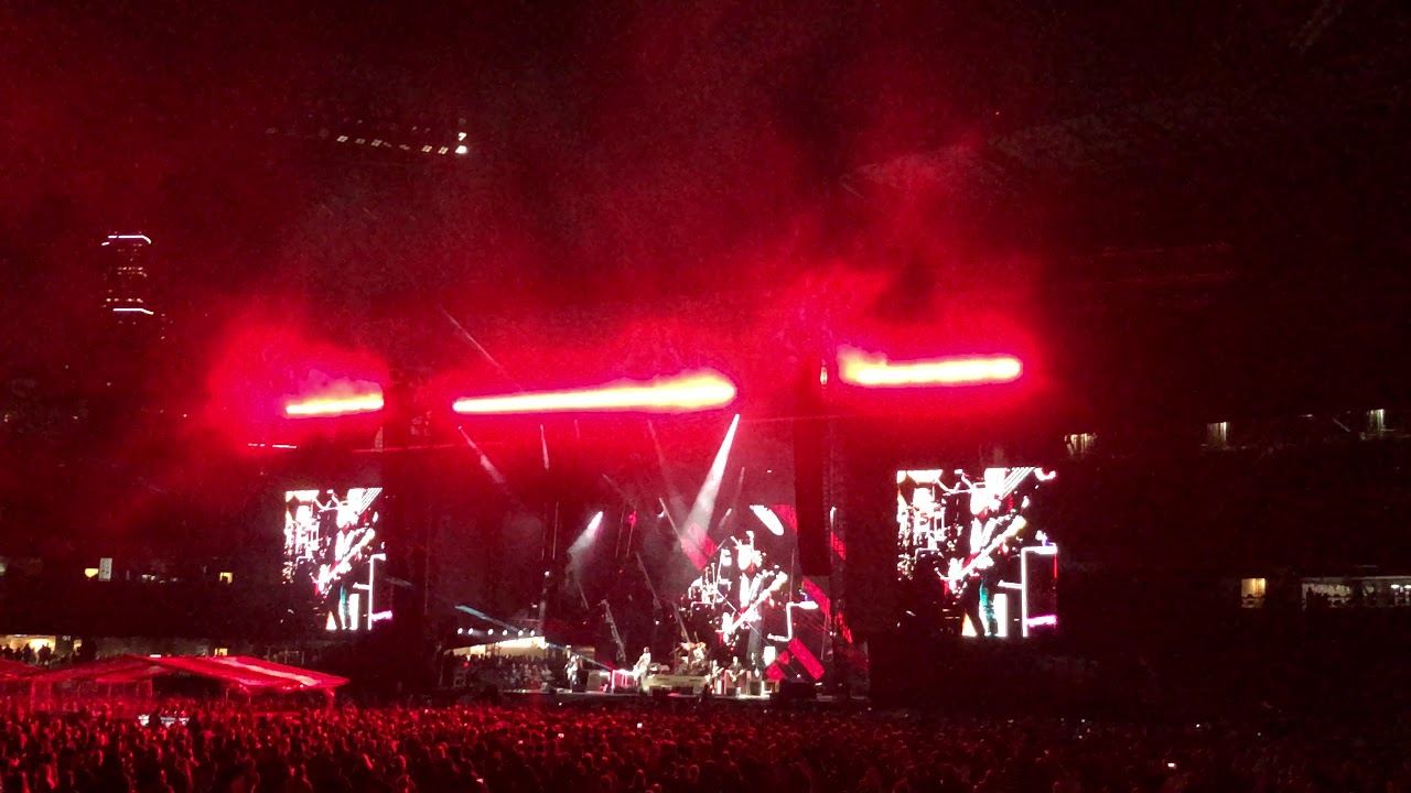 Foo Fighters Safeco Field Seattle - Video 7 - YouTube
