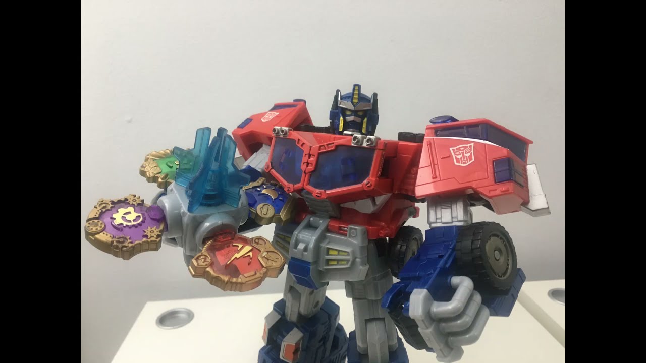 Transformers Galaxy Force: Galaxy Convoy/Cybertron: Optimus Prime image compilation
