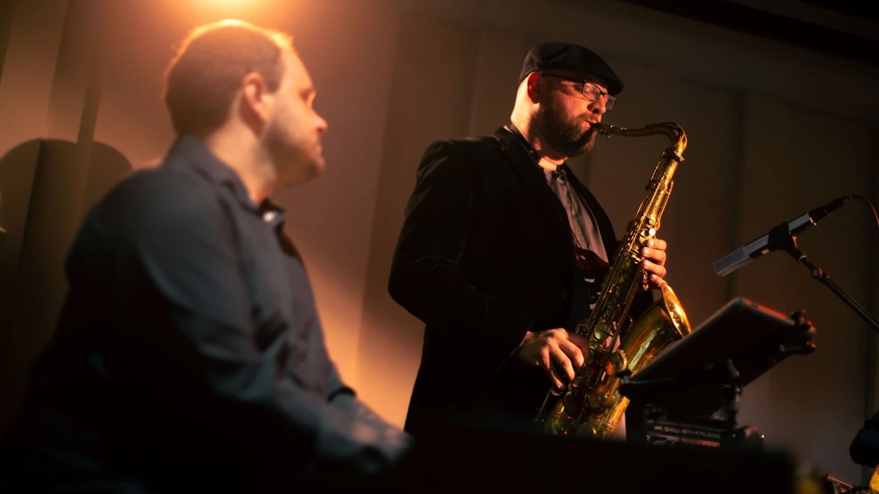 Seattle's Jazz Overhaul breathes new life into grunge hits - YouTube