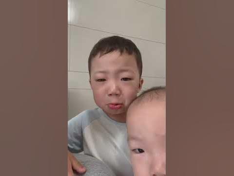 아빠가 회사가서 슬픈 아이 - Youtube
