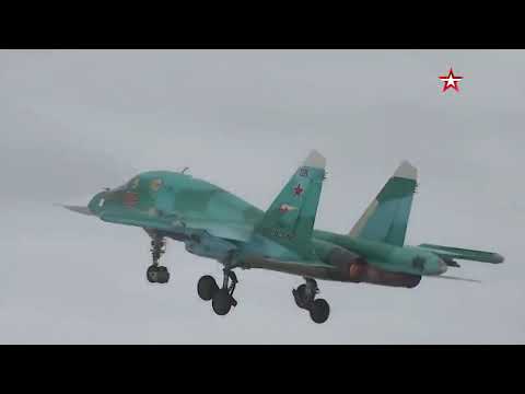 Crews of Su-34 and Su-24MR practiced air combat