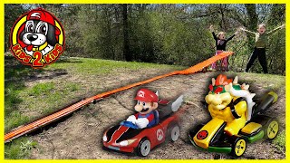 Kids Build🏎 Longest OUTDOOR Hot Wheels MARIO KART RACE!