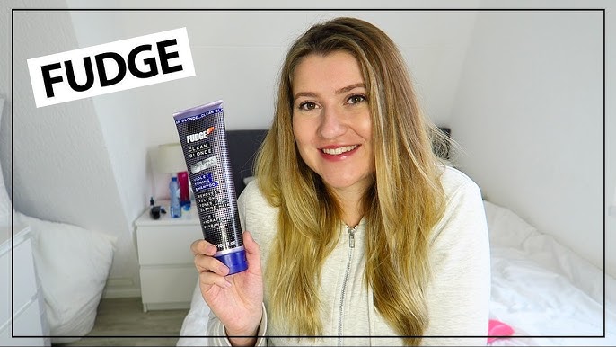 bakke vold pad FUDGE CLEAN BLONDE VIOLET TONING SHAMPOO REVIEW | toning hair at home  before and after - YouTube
