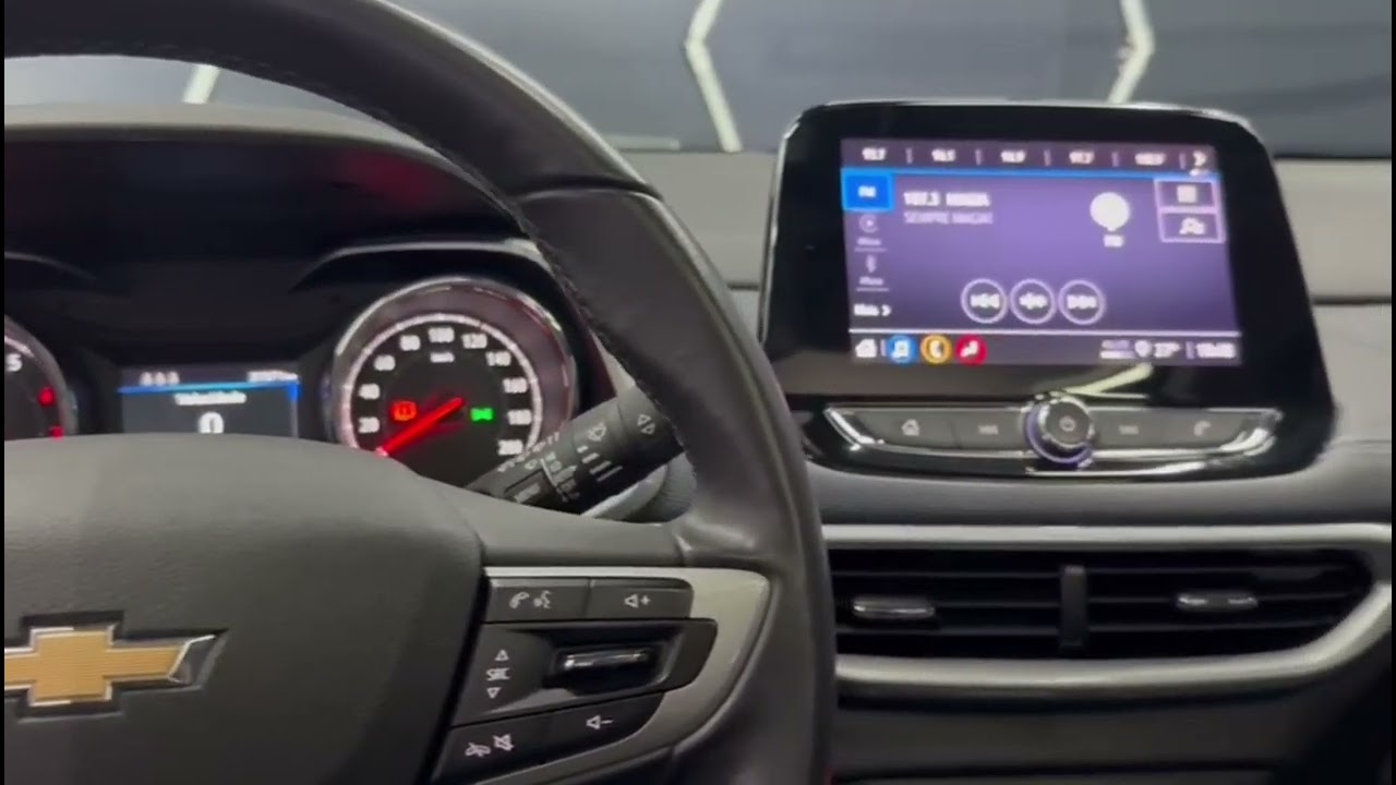 Tracker 1 2 Premier AT Turbo Preto 2022 RXQ