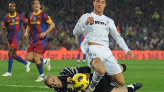 Cristiano Ronaldo vs Victor Valdes - Destroying Each Others