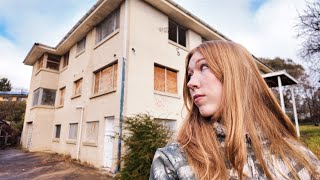 Exploring Abandoned Embassy (ALONE)
SUBSCRIBE FOR MORE ABANDONED EXPLORES
Socials:
Instagram: https://www.instagram.com/_abbeybest/
Tik Tok: https://www.tiktok.com/@_abbeybest
Snapchat: abbxybxst
X: https://x.com/abbxybxst
(Discord Server) https://discord.gg/vbGBeRFJgP
Thanks for watching!
LIKE AND SUBSCRIBE Exploring Abandoned Embassy (ALONE)