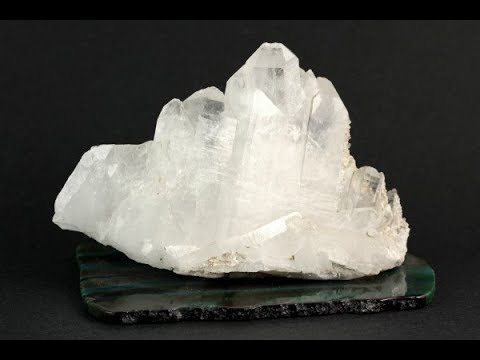 青水晶クラスター約290.3g　ブルークォーツクラスター　台座はオマケします☺︎② 青水晶 水晶クラスター クォーツクラスター クリスタル - メルカリ