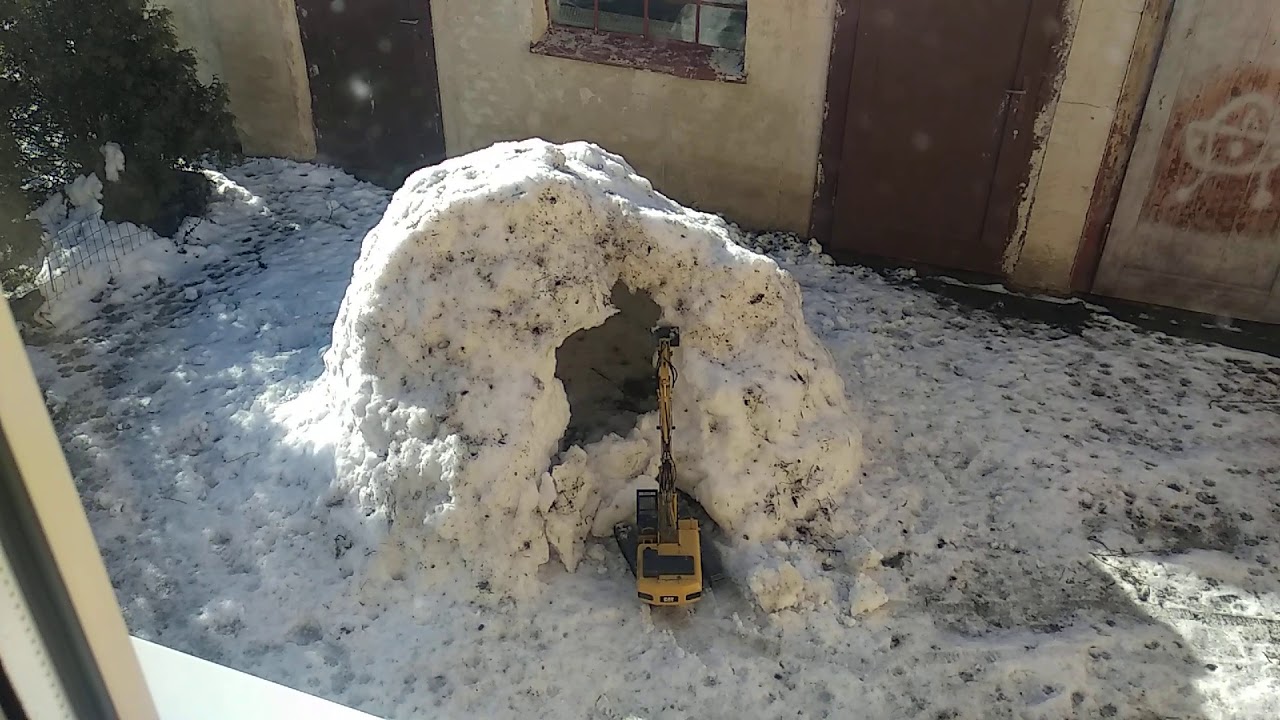 RC hydraulic excavator demolition igloo cat 330 uhd