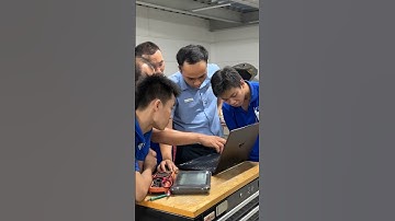 Một Buổi Thực Hành Điện Ô Tô Tại VATC #shorts