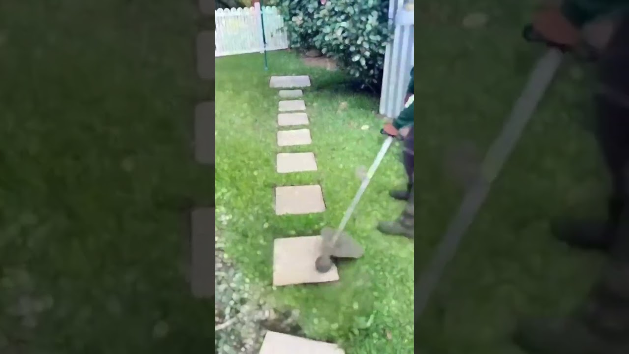 Give your lawn that perfect, crisp edge with Jim's Mowing! Let the experts handle your lawn edging