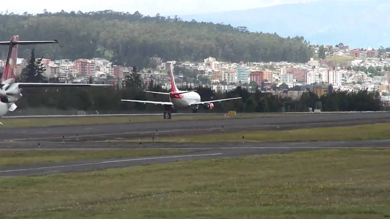 Air Cuenca Take off HD