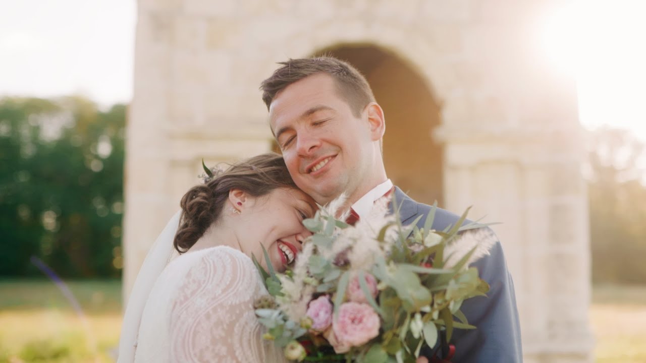 Mariage intimiste au Château de la Vaudère à Le Mans