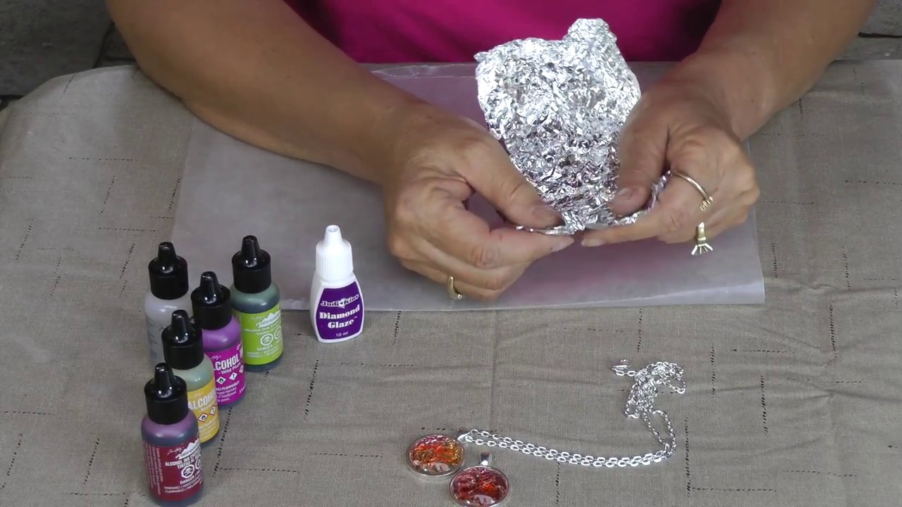 DIY Alcohol Ink Pendant Tutorial