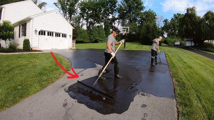 What Is the Difference Between Asphalt & Blacktop