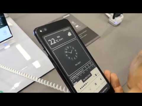 スマートフォン本体 hisense a6 iF Design - Hisense A6 dual screen smartphone