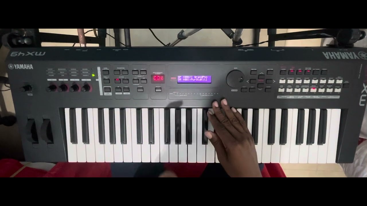 Como utilizar el Split en el Yamaha MX49/61/88