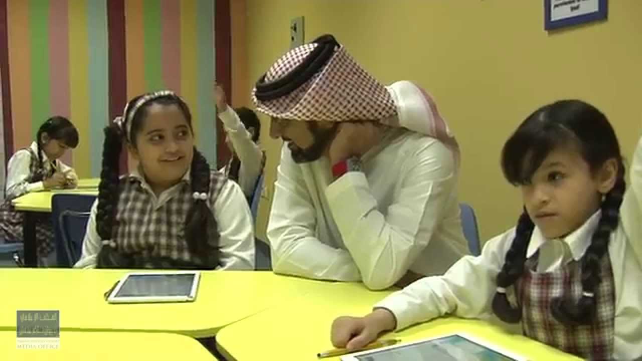 ولي عهد عجمان يتفقد مدرسة فاطمة الزهراء و مدرسة راشد بن حميد  11/3/2015