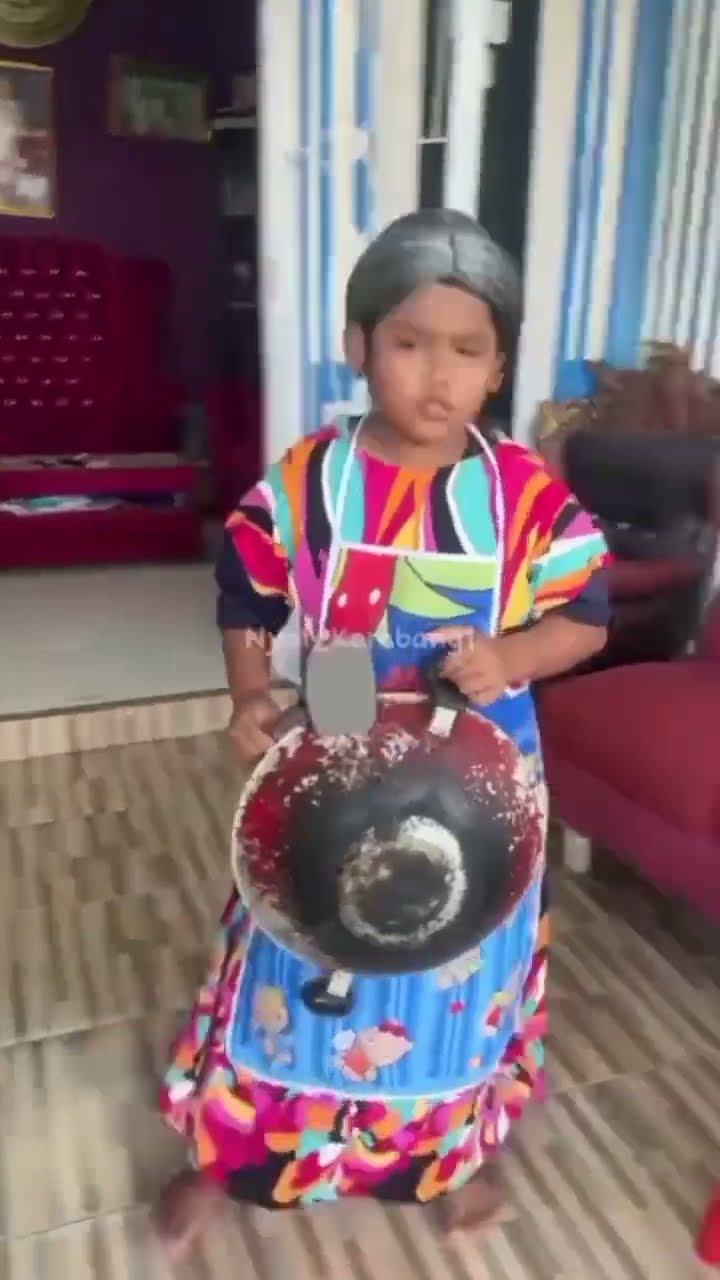 Vidio kocak dan gokil @nyaikembang1nyaikembang1 /ketika mami di suruh ke sekolah?