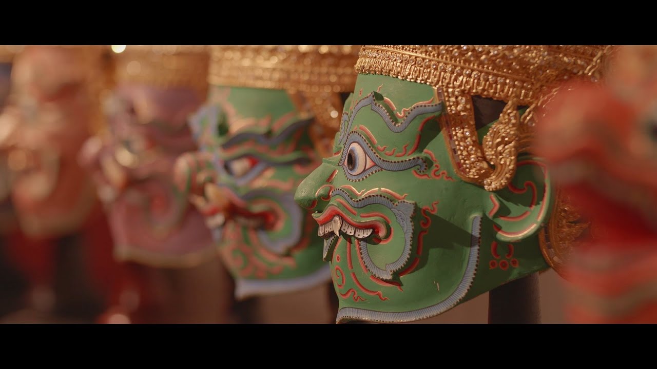 Present อาคารเรียน รู้ เรื่องโขน ศูนย์ศิลปาชีพเกาะเกิด