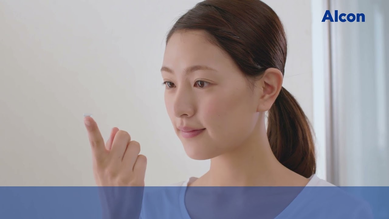 コンタクトレンズのつけ方　｜日本アルコン