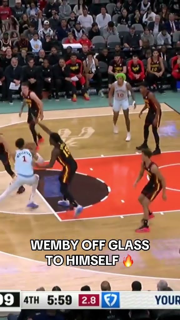 Wemby threw it off glass to himself ?