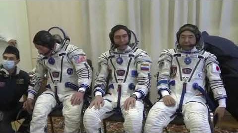 Fossum and Crewmates Ready for Launch