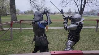 Katana vs Longsword #knight #samurai #katana #longsword