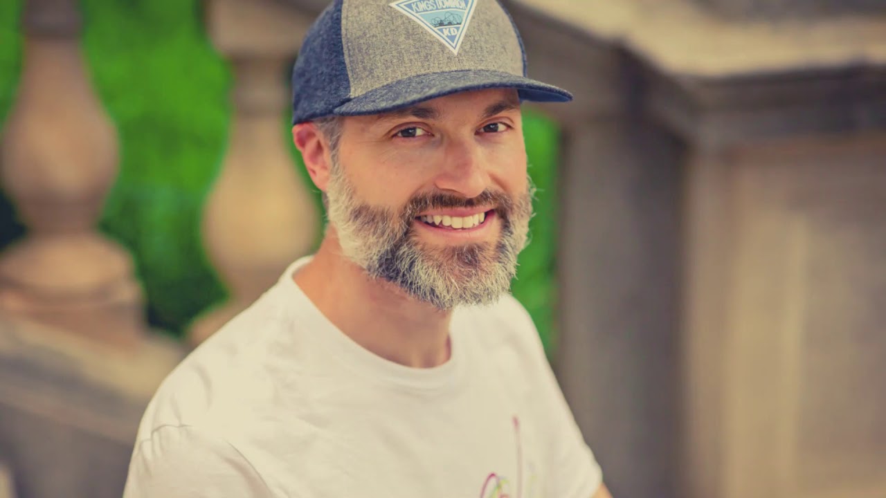 Ian MacRae of E-N Computers serving Lynchburg, Virginia