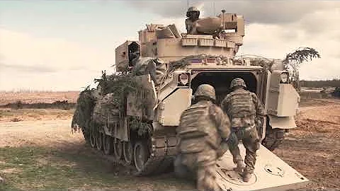 Know your Military: A Bradley Fighting Vehicle mechanic (2019) 🇺🇸