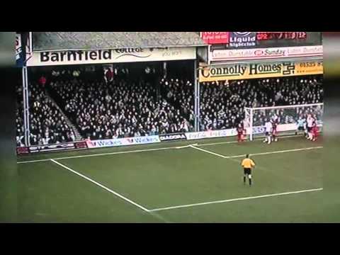 Luton Town 2-0 Q.P.R. Lge Heikkinen Howard 21st Jan 2006.AVI