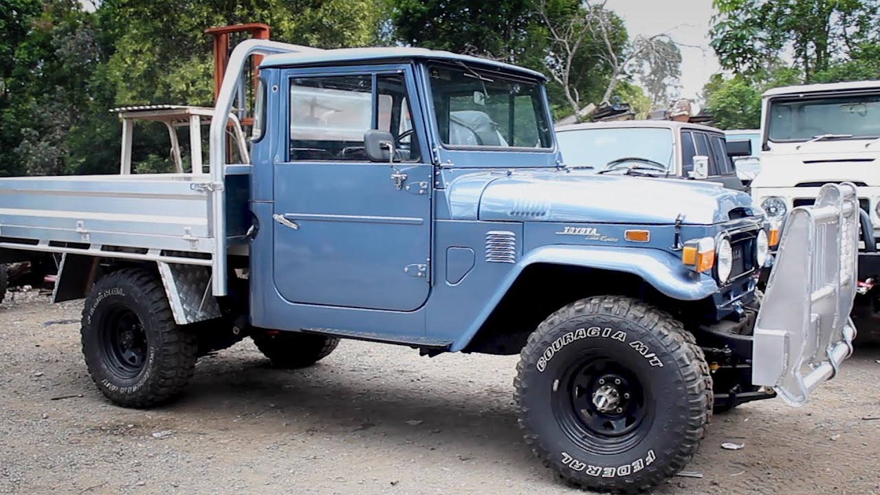 FJ45 1973 with a new donk - YouTube