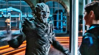 Supergirl 6x07 Alex vs Phantom. She is wounded by a phantom