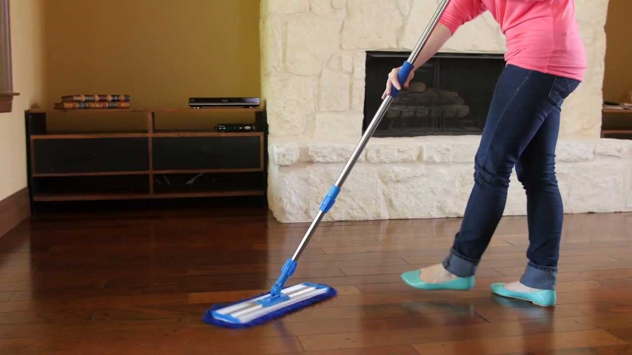 4 Reasons Why You Should Mop Your Floor Regularly