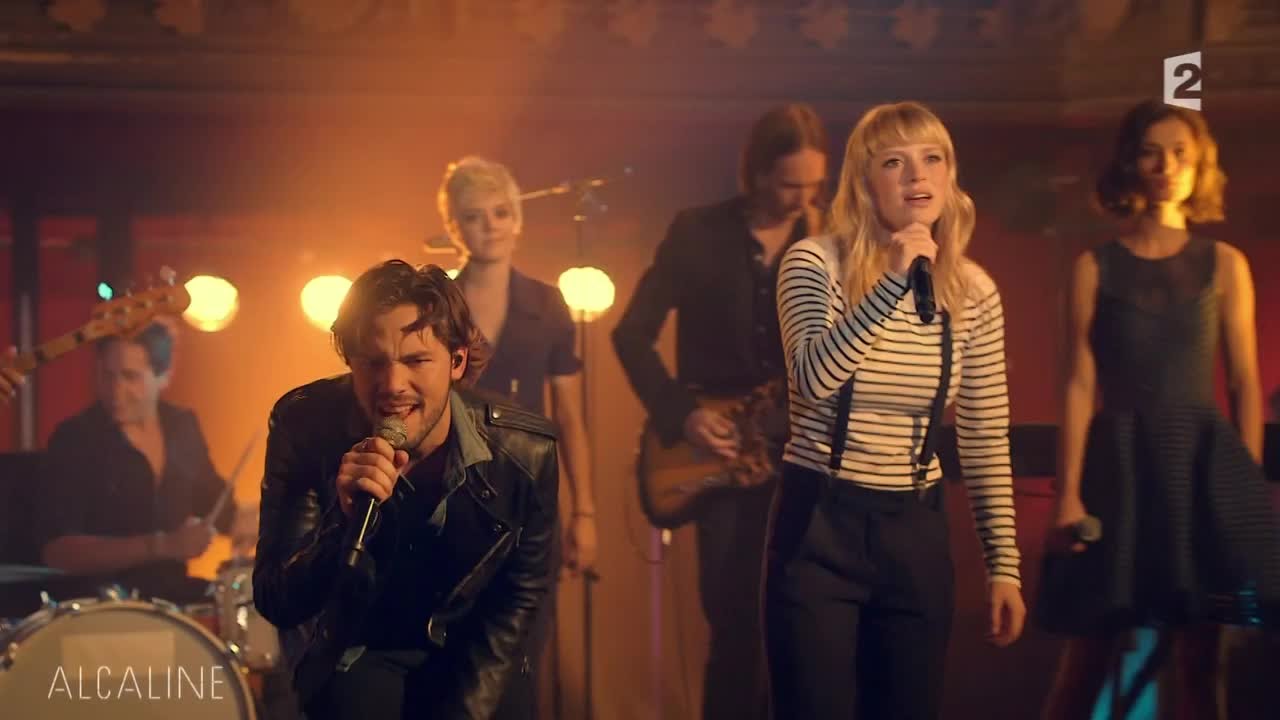 Alcaline, le Mag : La troupe Résiste - Résiste en live