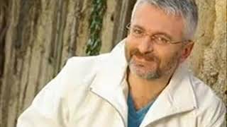 Seviyorum Seni Ekmeği Tuza Banıp Banıp Yer Gibi