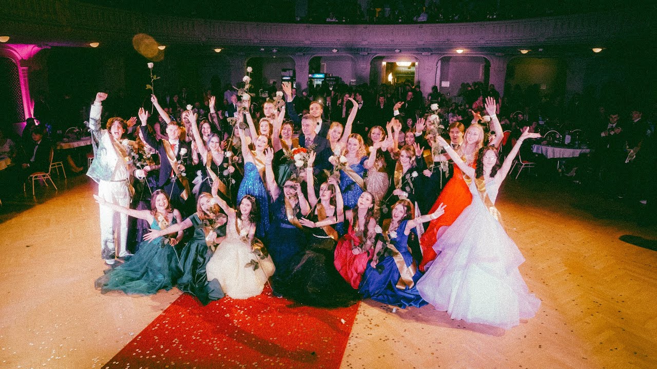 Maturitní ples - 4.L - SPgŠ, G a VOŠ Karlovy Vary (2024)