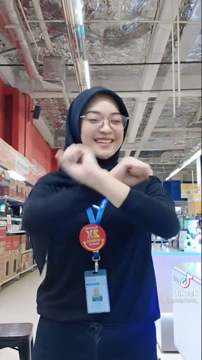 SPG Vivo cantik banget