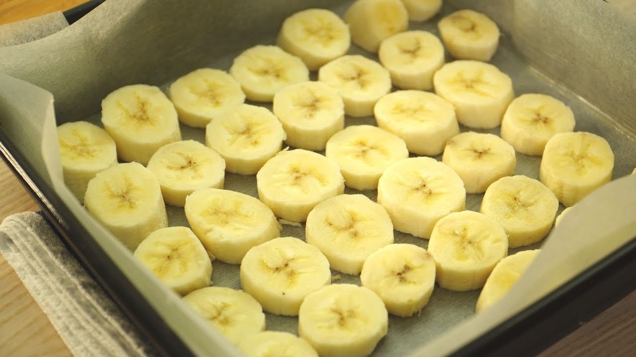 Banana Custard Cake That Is So Fragrant. Easy And Quick Recipe