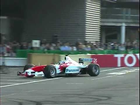 Formula 1 Toyota V10 Burnout...Engine Sound - YouTube