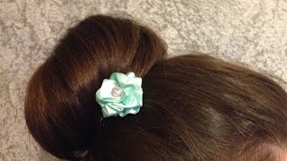 Как сделать цветок из атласной ленты (на шпильке для волос) Как сделать цветок из атласной ленты (на шпильке для волос)