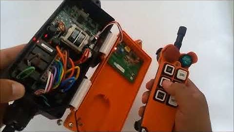 Chi tiết điều khiển từ xa cầu trục Telecrane F21 E1