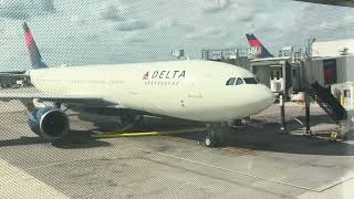 Delta Airlines Airbus A-330 in Detroit going to Dublin Ireland