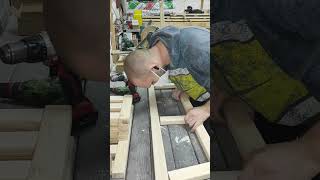 A Shelf For Flowers Półka Na Kwiaty Lentynėlė Gėlėms Ein Regal Für Blumen Çiçekler Için Bir Raf