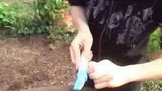 How to make a glove gun Resimi