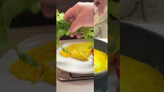 Быстрый завтрак: яичница с сыром 🍳