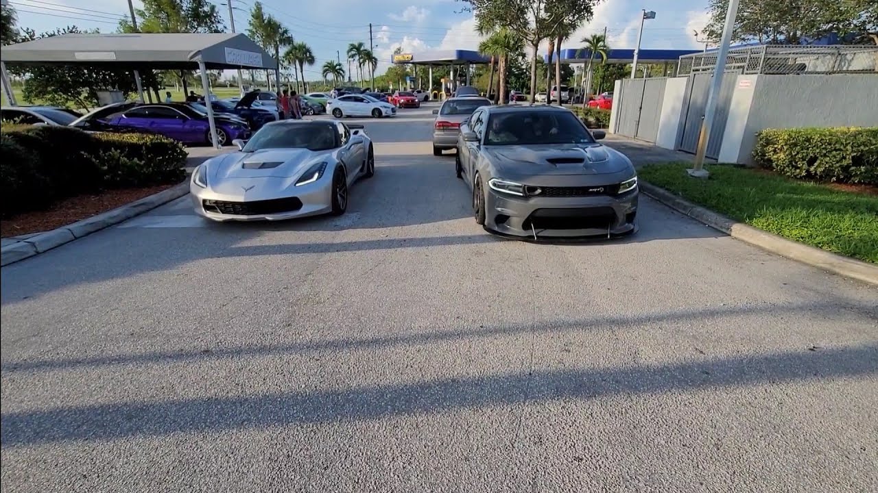 C7 Corvette Z06 vs Hellcat Charger YouTube