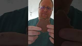 Reggie! bar taste test #foodtasting #snacks #tastetest #candy #reggiejackson