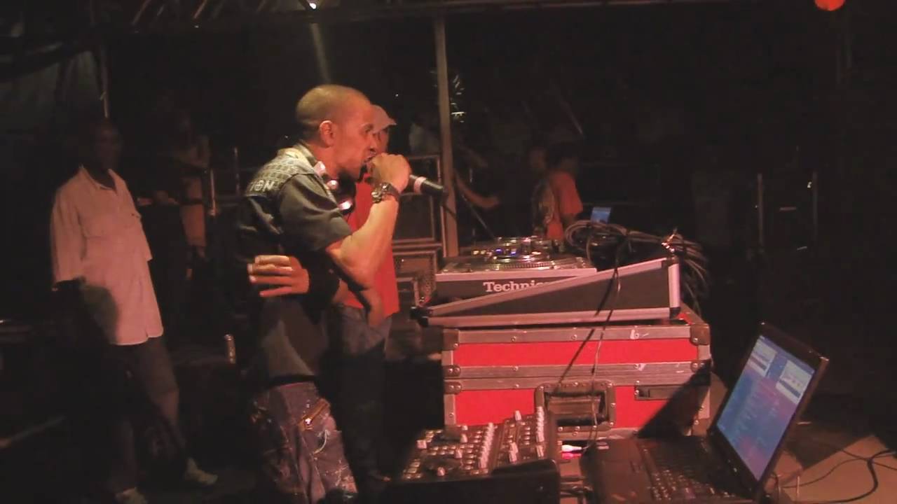 GM DUDA  - no club da cidade chic show